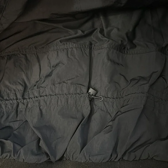 Allyson Felix Athleta Windbreaker - Picture 10 of 11